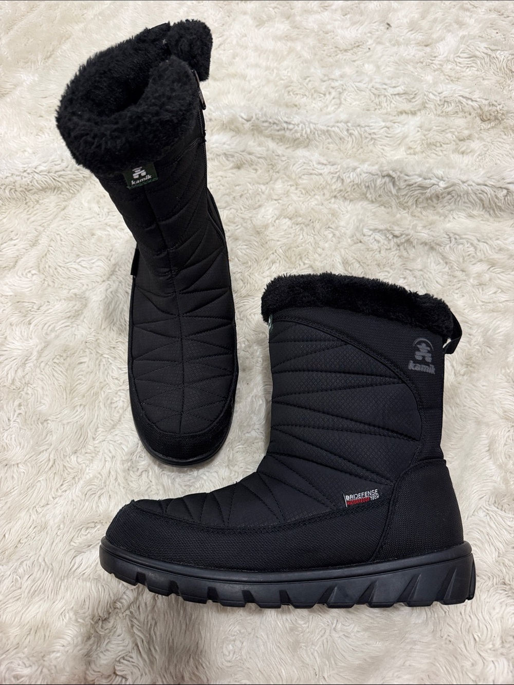 Kamik Women's Black Quilted Faux-Fur Winter Pull-On Boots Size 7 - Picture 3 of 5